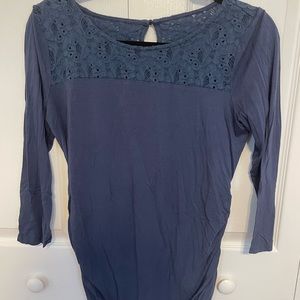 Motherhood Maternity 3/4 sleeve lace top shirt M